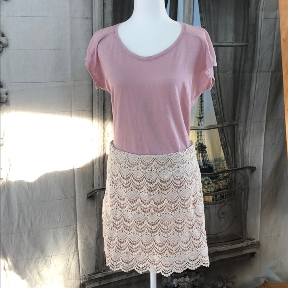 Forever 21 Stretchy Off-White Lace Mini Skirt Sz L